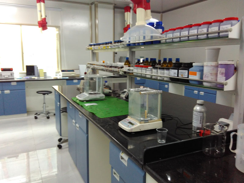 實驗室(shi)一角